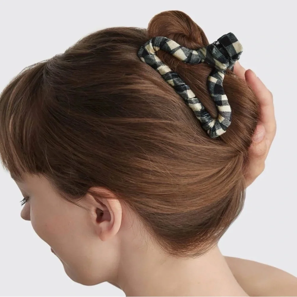 Stranger Things Kitsch 5PC Hair‎  Accessories Set NEW Scrunchies Claw Clip
